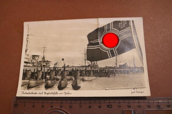 alte AK - U-Boote und Begleitschiffe im Hafen - Kiel   1940